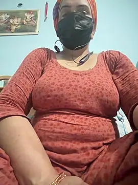 Snapshot of Punjabi_Bhabhi_07 chatting on July 16, 2026, 9:39 am Punjabi Bhabhi 07 online show from July 16, 2026, 9:39 am