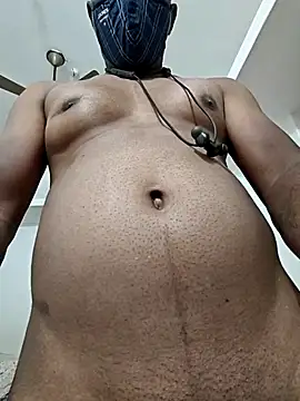 Snapshot of Nilanlove chatting on July 16, 2026, 5:32 pm Nilanlove online show from July 16, 2026, 5:32 pm