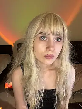 Charlotte Pretty online show from July 16, 2026, 5:10 pm