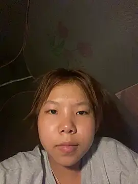 -Qincy- online show from July 13, 2026, 4:06 pm