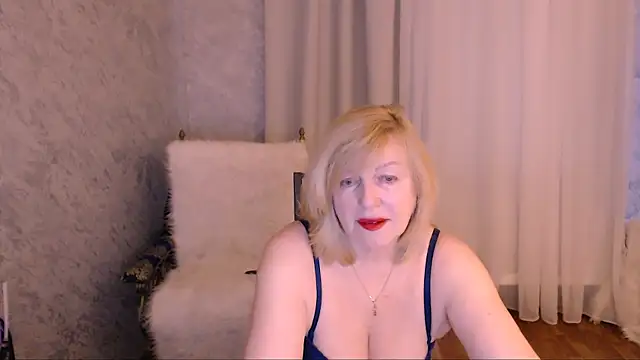 Samantha Si online show from April 3, 2026, 11:05 am