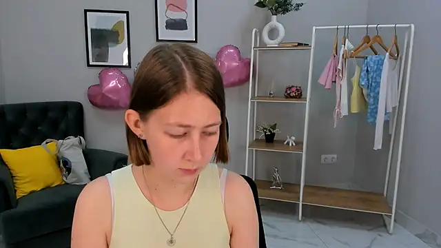 Snapshot of TheresaWelch chatting on July 18, 2026, 1:20 pm TheresaWelch online show from July 18, 2026, 1:20 pm
