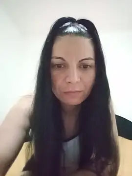 Snapshot of I_amArianaa chatting on July 14, 2026, 10:05 pm I amArianaa online show from July 14, 2026, 10:05 pm