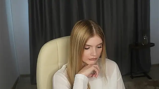DanaeSpace online show from July 22, 2026, 2:41 pm