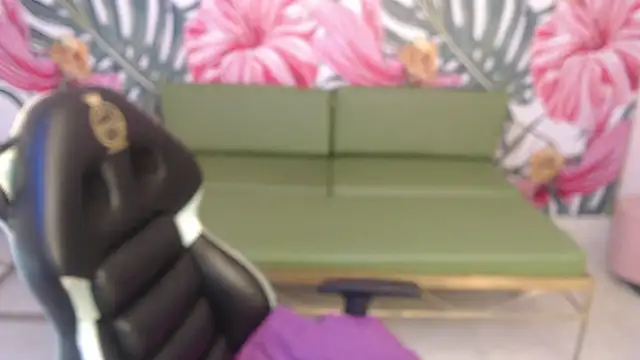 Snapshot of Rebeca_dreams chatting on July 16, 2026, 8:28 pm Rebeca dreams online show from July 16, 2026, 8:28 pm