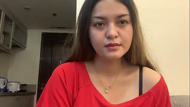 Snapshot of KaleighTurnbow chatting on July 17, 2026, 5:15 am KaleighTurnbow online show from July 17, 2026, 5:15 am