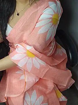 Snapshot of Chandani_Moonlight chatting on July 25, 2026, 6:14 pm Chandani Moonlight online show from July 25, 2026, 6:14 pm
