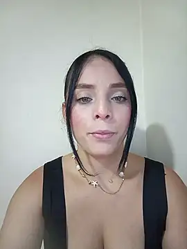Snapshot of Martinarizzy chatting on July 24, 2026, 3:57 am Martinarizzy online show from July 24, 2026, 3:57 am