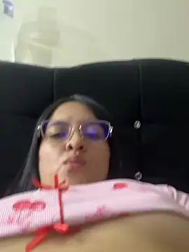Snapshot of Nicoleqm chatting on July 22, 2026, 1:18 am Nicoleqm online show from July 22, 2026, 1:18 am
