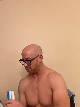 Snapshot of brotein369 chatting on February 4, 2026, 7:58 am brotein369 online show from February 4, 2026, 7:58 am