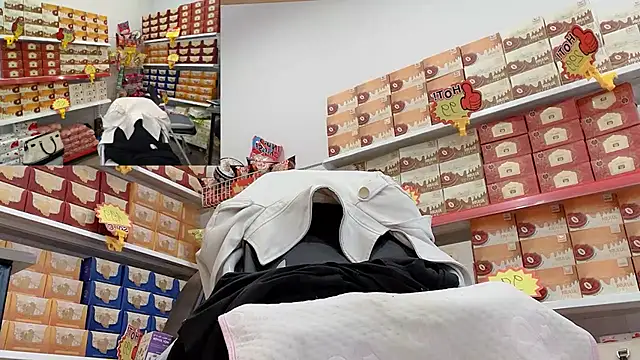 Snapshot of Katy_Bae chatting on February 3, 2026, 6:40 am Katy Bae online show from February 3, 2026, 6:40 am