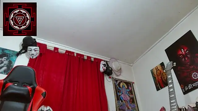 Snapshot of Amanda_Valeska chatting on October 11, 2025, 3:13 pm Amanda Valeska online show from October 11, 2025, 3:13 pm