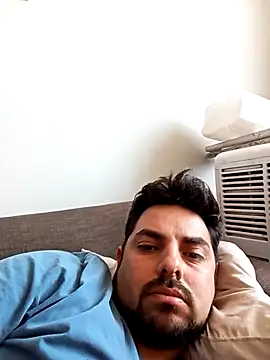 Snapshot of robredoj chatting on November 2, 2025, 7:08 pm robredoj online show from November 2, 2025, 7:08 pm