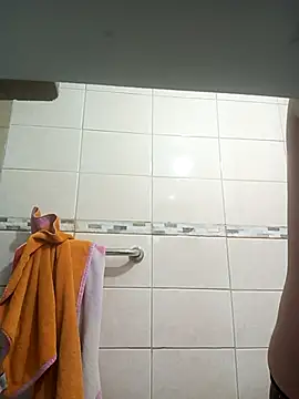 Snapshot of robredoj chatting on November 23, 2025, 10:53 pm robredoj online show from November 23, 2025, 10:53 pm