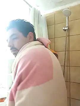 Snapshot of robredoj chatting on November 16, 2025, 2:22 pm robredoj online show from November 16, 2025, 2:22 pm