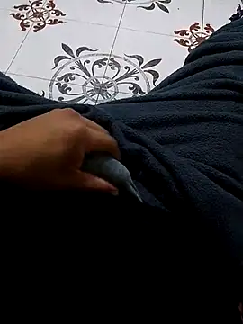 youngkin69 online show from July 24, 2026, 10:06 pm