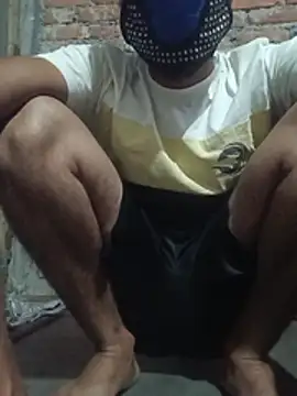 Snapshot of DesiBoy_Live chatting on August 5, 2026, 11:26 am DesiBoy Live online show from August 5, 2026, 11:26 am