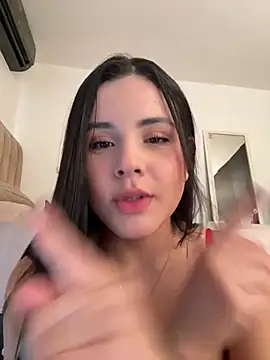 IvyValentine online show from February 13, 2026, 7:36 pm