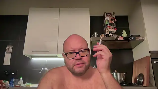 Snapshot of theitalianbear chatting on September 11, 2025, 3:50 am theitalianbear online show from September 11, 2025, 3:50 am