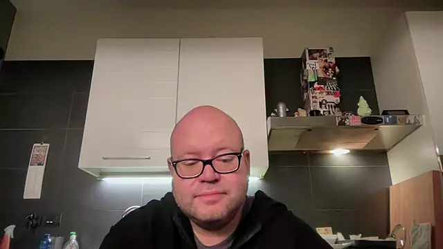 Snapshot of theitalianbear chatting on October 23, 2025, 3:16 am theitalianbear online show from October 23, 2025, 3:16 am