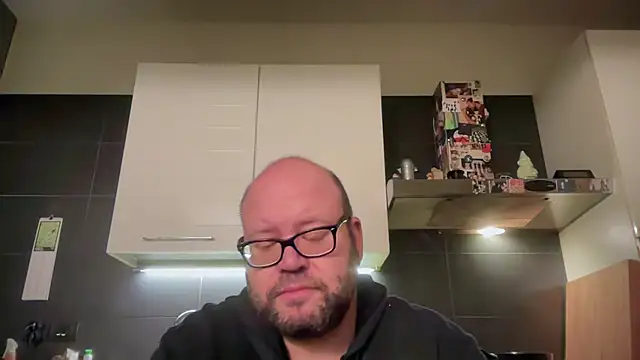 theitalianbear online show from March 16, 2026, 3:14 am