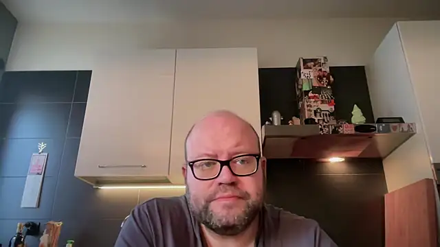 theitalianbear online show from February 10, 2026, 7:18 am