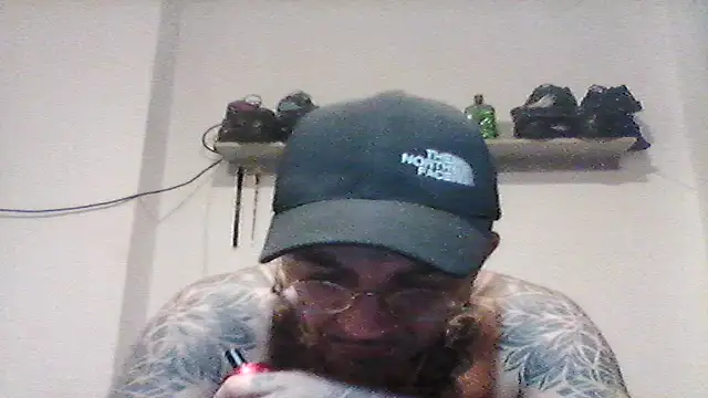 Snapshot of MagicStickBoy chatting on July 9, 2026, 9:25 pm MagicStickBoy online show from July 9, 2026, 9:25 pm