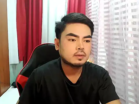 gabbiealejandro online show from August 3, 2026, 11:20 pm