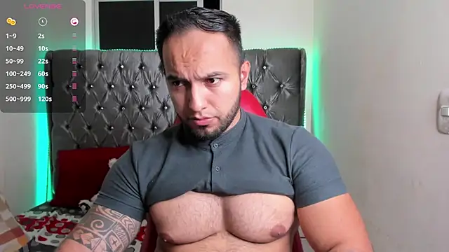 Snapshot of mrloganfuck1 chatting on June 26, 2026, 6:30 am mrloganfuck1 online show from June 26, 2026, 6:30 am