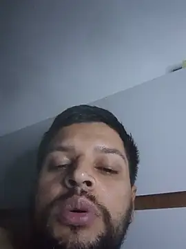 Snapshot of medrado94 chatting on July 29, 2026, 1:49 am medrado94 online show from July 29, 2026, 1:49 am