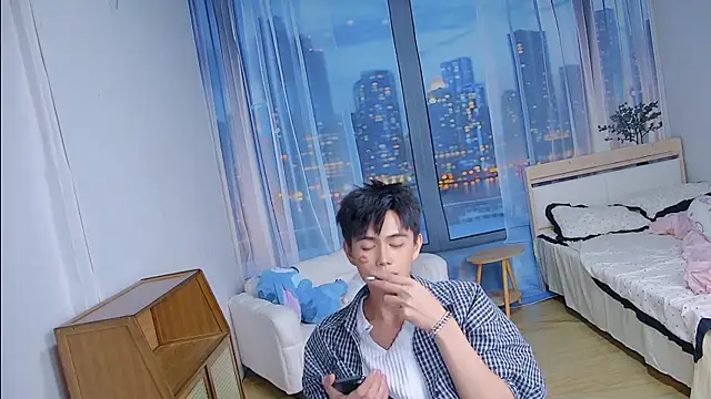 xiaoyang-FF online show from July 28, 2026, 7:39 pm