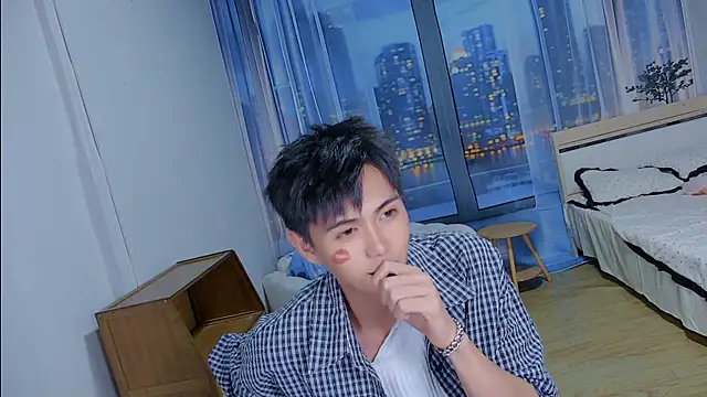 xiaoyang-FF online show from July 28, 2026, 6:20 pm