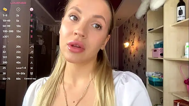 CelineBetzel online show from August 4, 2026, 6:29 am