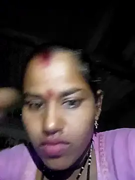 Snapshot of Miss_rohni23 chatting on August 7, 2026, 7:31 pm Miss rohni23 online show from August 7, 2026, 7:31 pm