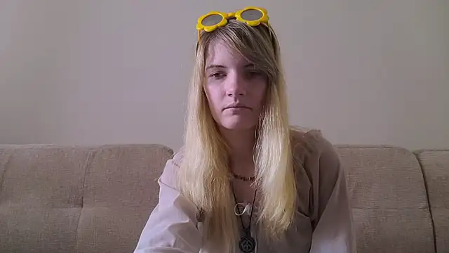 Snapshot of MaricruzBassano chatting on August 6, 2026, 12:11 pm MaricruzBassano online show from August 6, 2026, 12:11 pm