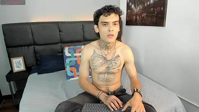 Snapshot of Jack_manson_ chatting on August 5, 2026, 4:23 pm Jack manson online show from August 5, 2026, 4:23 pm