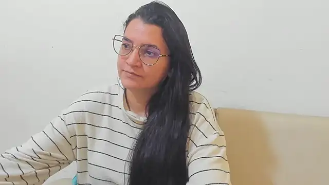 MARILYN GARCIA online show from January 13, 2026, 4:55 pm