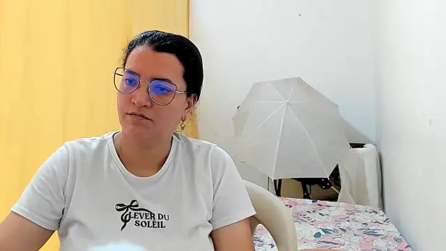 MARILYN GARCIA online show from May 28, 2026, 4:24 pm