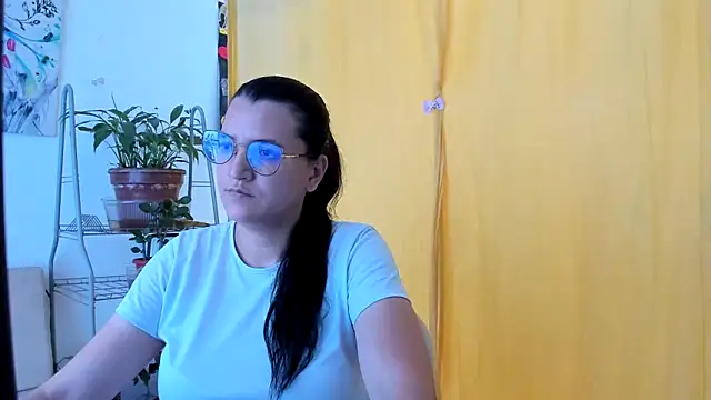 Snapshot of MARILYN_GARCIA chatting on June 30, 2026, 8:31 pm MARILYN GARCIA online show from June 30, 2026, 8:31 pm