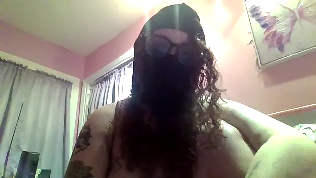 Snapshot of sluuut44you chatting on August 6, 2026, 6:30 am sluuut44you online show from August 6, 2026, 6:30 am