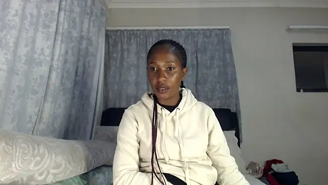 Snapshot of leanna23 chatting on November 23, 2025, 6:40 pm leanna23 online show from November 23, 2025, 6:40 pm