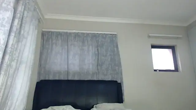 Snapshot of leanna23 chatting on November 7, 2025, 3:33 am leanna23 online show from November 7, 2025, 3:33 am