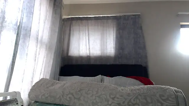 Snapshot of leanna23 chatting on December 3, 2025, 10:58 am leanna23 online show from December 3, 2025, 10:58 am