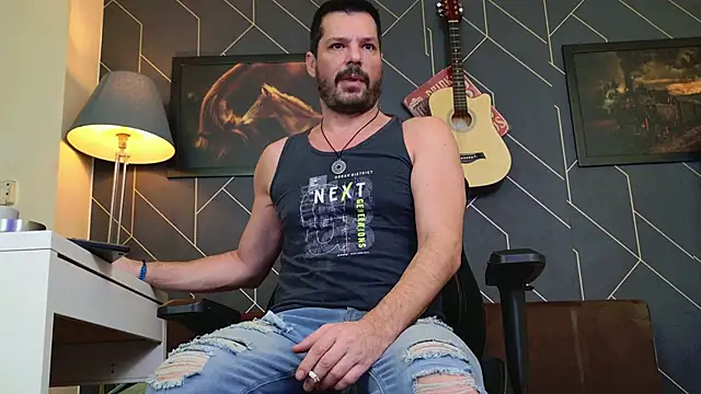 ChrisKox online show from December 21, 2025, 2:03 am