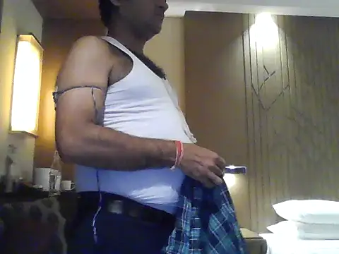 Snapshot of rarindam17 chatting on March 23, 2026, 2:06 pm rarindam17 online show from March 23, 2026, 2:06 pm