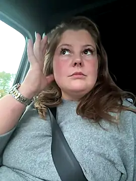 Snapshot of BootyLola chatting on October 29, 2025, 3:44 pm BootyLola online show from October 29, 2025, 3:44 pm