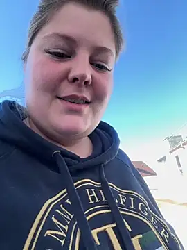 Snapshot of BootyLola chatting on September 19, 2025, 7:56 am BootyLola online show from September 19, 2025, 7:56 am