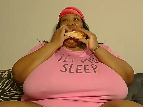 nancy111 online show from February 24, 2026, 1:23 pm