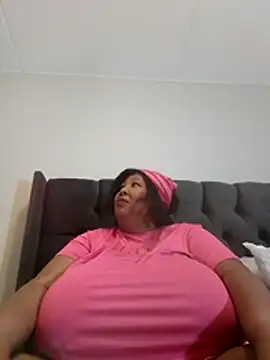 nancy111 online show from April 19, 2026, 12:44 am