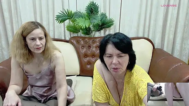 Snapshot of Kati000888 chatting on November 20, 2025, 8:09 pm Kati000888 online show from November 20, 2025, 8:09 pm